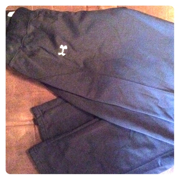 UNDER ARMOUR PANTS EXCELLENT CONDITION