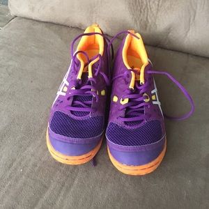 ASIC sneakers. Barely used great condition.