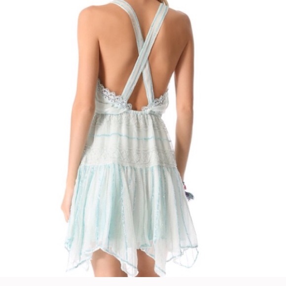 DRESSES FOR SALE 🌸 - Picture 3 of 4