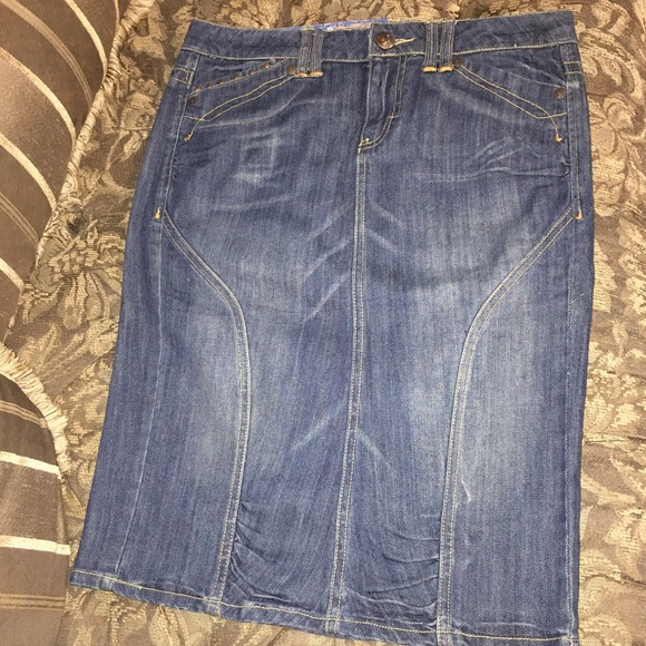 Candies Denim skirt