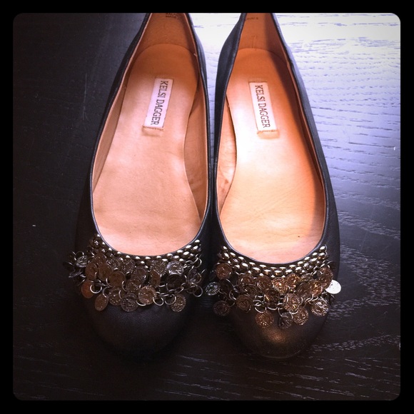 Black Kelsi Dagger Flats 6.5