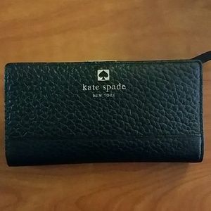 Black leather Kate spade wallet
