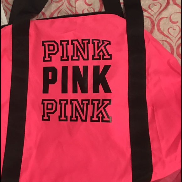 VS pink duffle bag SOLD