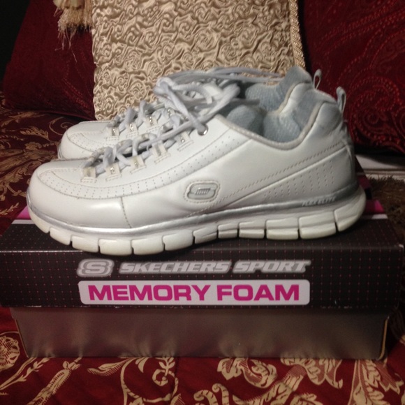 Skechers lightly used, Sz 6.5 #2