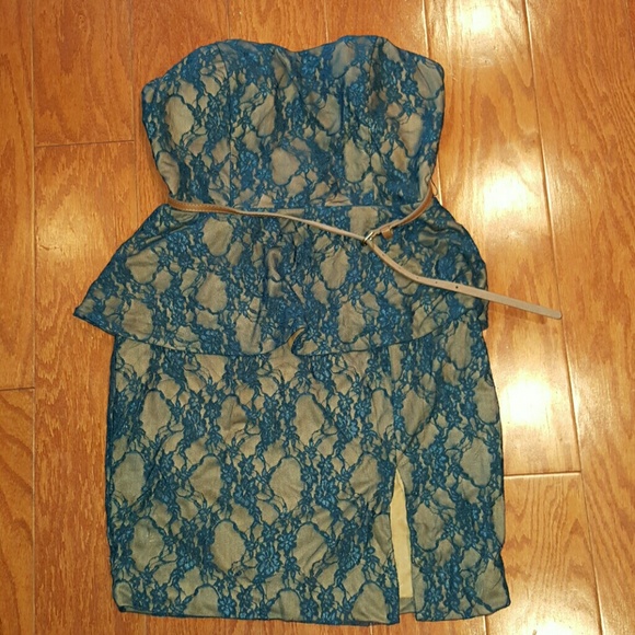 Ark and Co strapless lace strapless dress