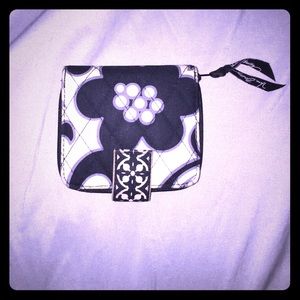 Small old patterned Vera Bradley wallet