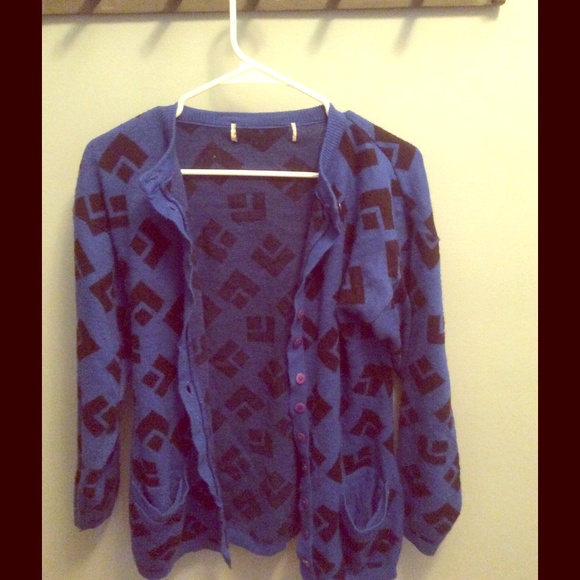 VINTAGE blue, black pattern cardigan sweater