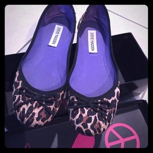 Steve Madden Satin Leopard Flats