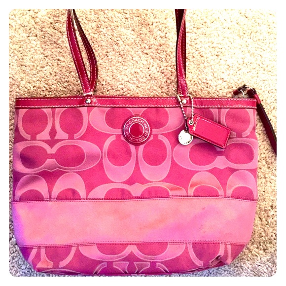 Pink Coach Purse 100% Authentic! Make An Offer!!!!