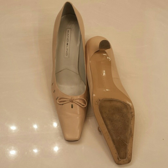 Shoes - Picture 4 of 4