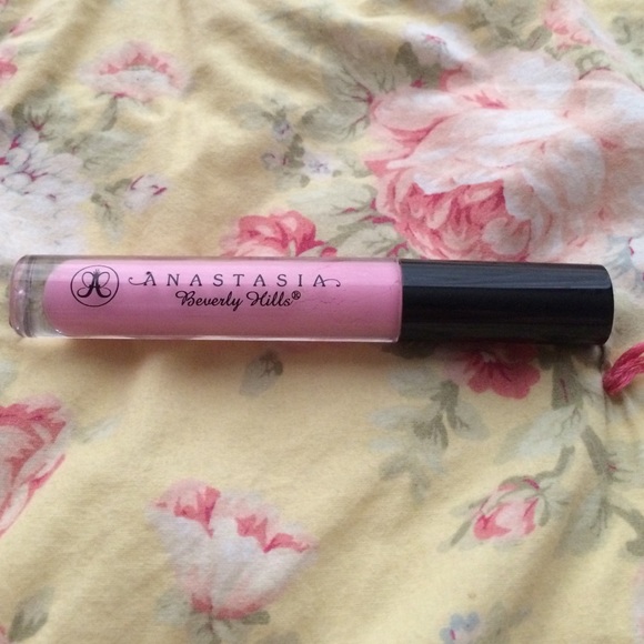 Anastasia Beverly Hills Pastel pink lipgloss