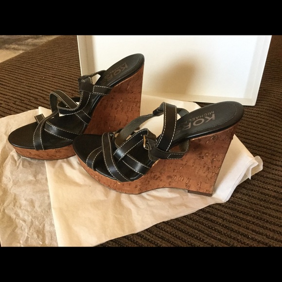 KORS - Picture 2 of 3