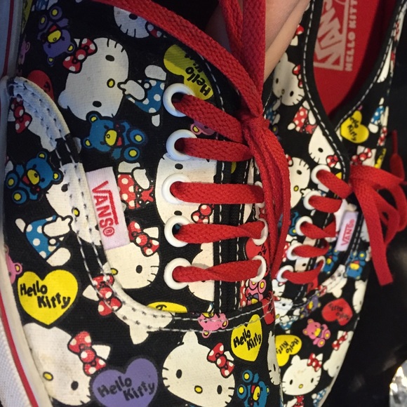 Hello kitty vans 🐱 - Picture 4 of 4
