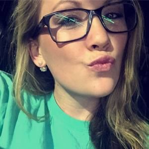 Meet your Posher, Mallory