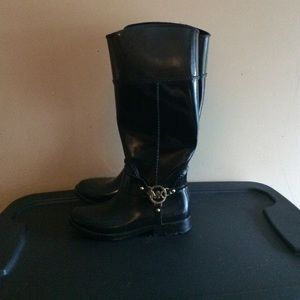 Size 6 michael kors rain boots