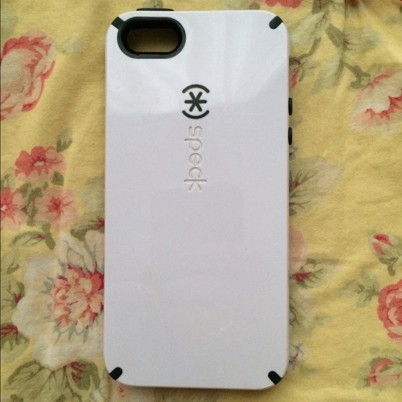 Speck iPhone 5s case