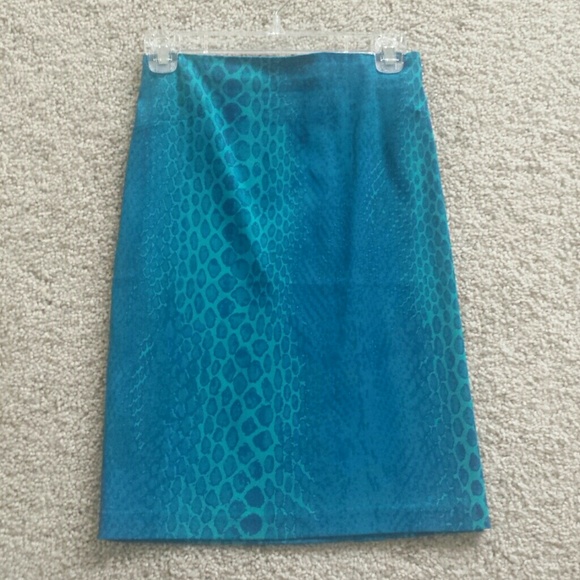 Express blue animal print skirt