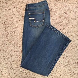 Kick boot jeans American Eagle