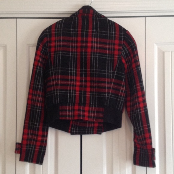 Coat - Picture 3 of 3