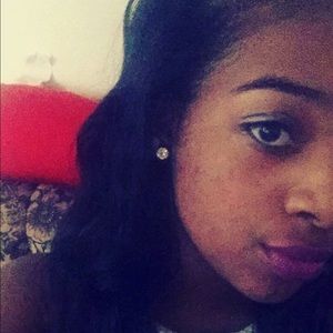 Meet your Posher, Tamera