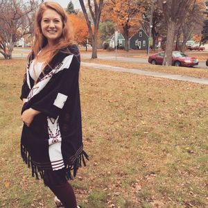 Meet your Posher, Lauren