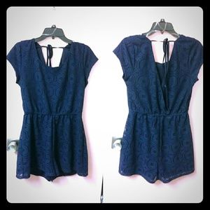 Romper size L
