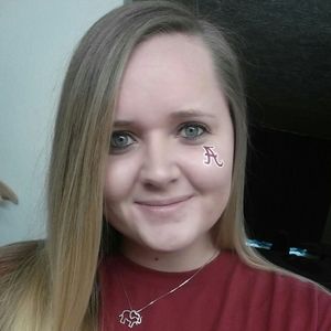 Meet your Posher, Bailey