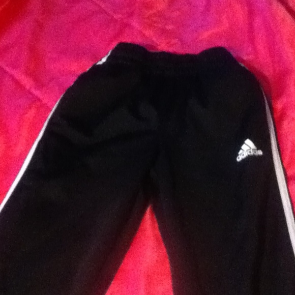 Adidas sweatpants