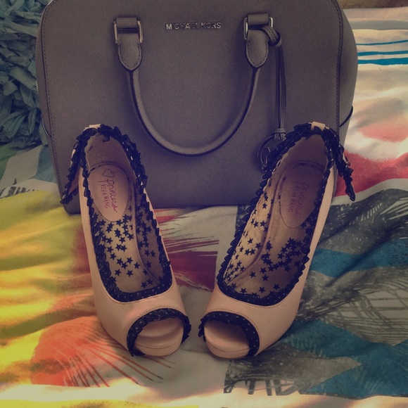 Princess Vera wang heels