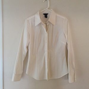 Moda International button up top