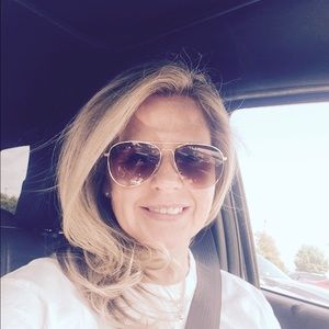 Meet your Posher, Ronda