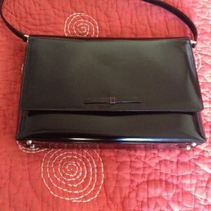 Kate Spade - 100% authentic leather shoulder bag.