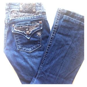 Gorgeous Miss Me Jeans Size 27!