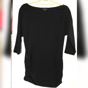 Elegant black three-quarter top (long)