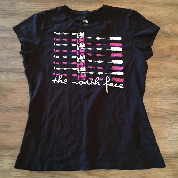 The North Face Tops - Black north face printed tee