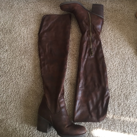 Steve Madden "Odyssey" boot