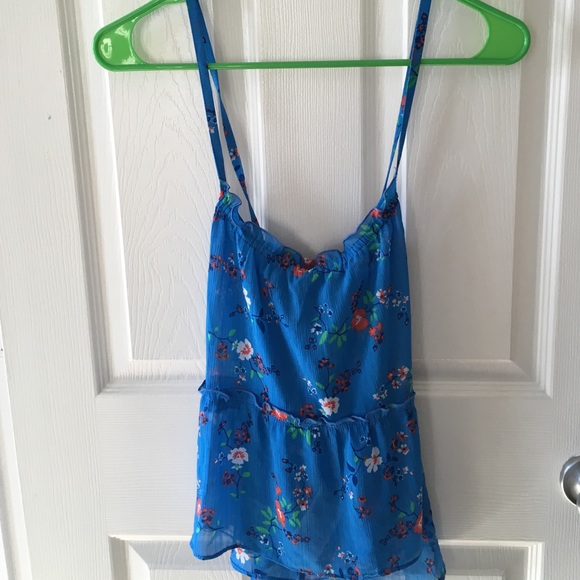 Hollister floral tank