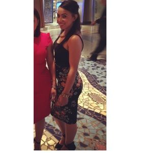 Flowered print pencil skirt