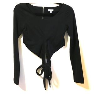 Black long sleeve crop top