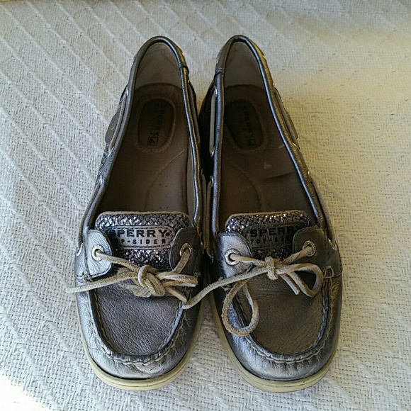 7M Pewter Toned Sparkly Sperry!