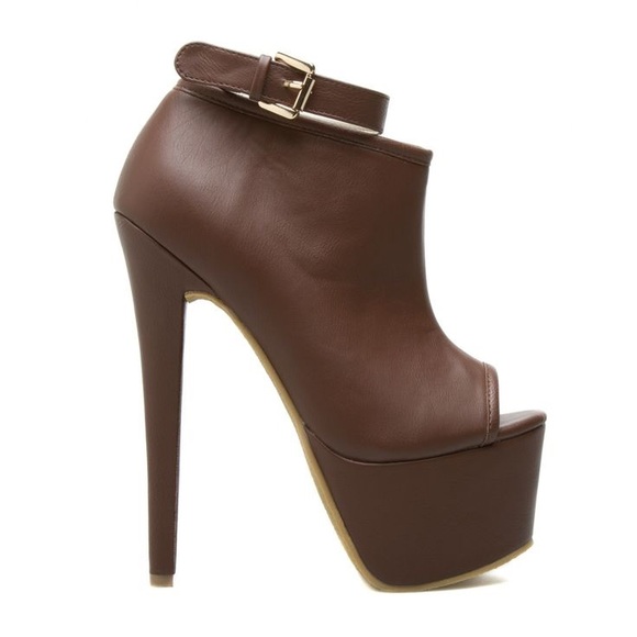 Brown boot heels