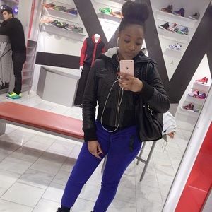 Meet your Posher, Kellyon