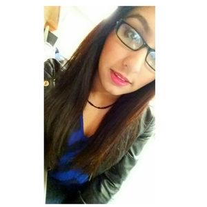 Meet your Posher, Samara