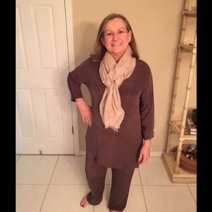 Meet your Posher, Sharon