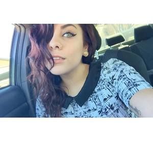 Meet your Posher, Jeanette