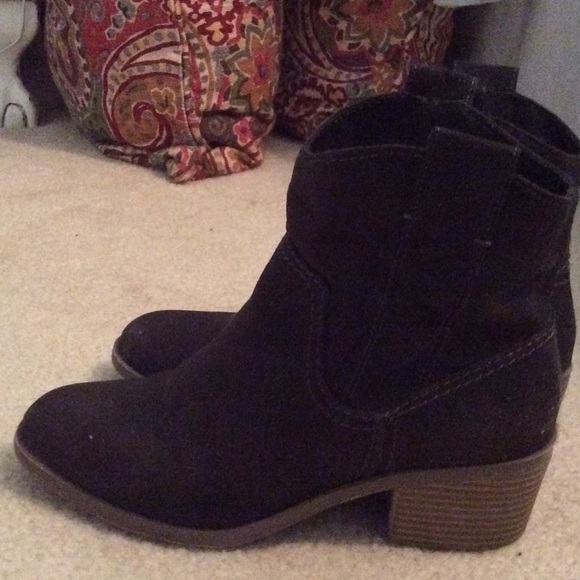 Brown/olive booties - Picture 2 of 4