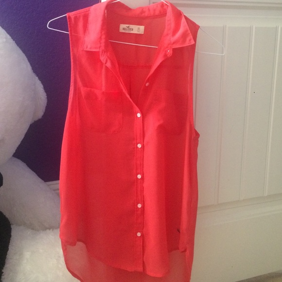 Buttoned down collared Hollister tank