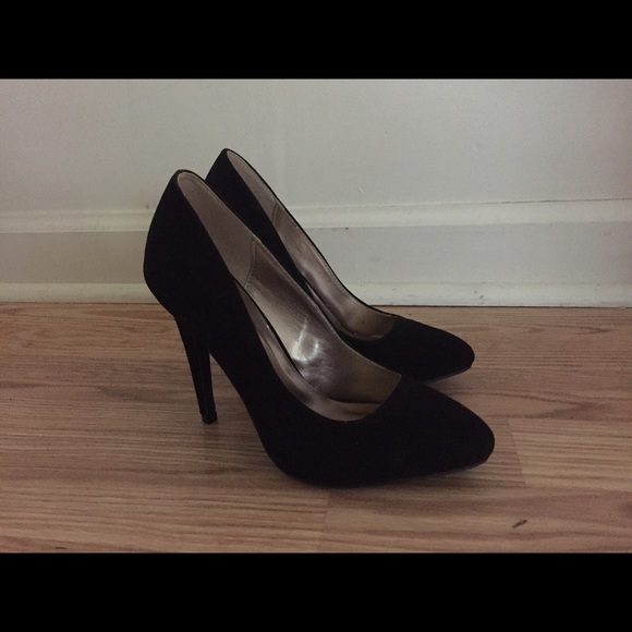 Charlotte Russe Shoes - Charlotte Russe black heels