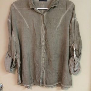 Brandy Melville Button Down Shirt