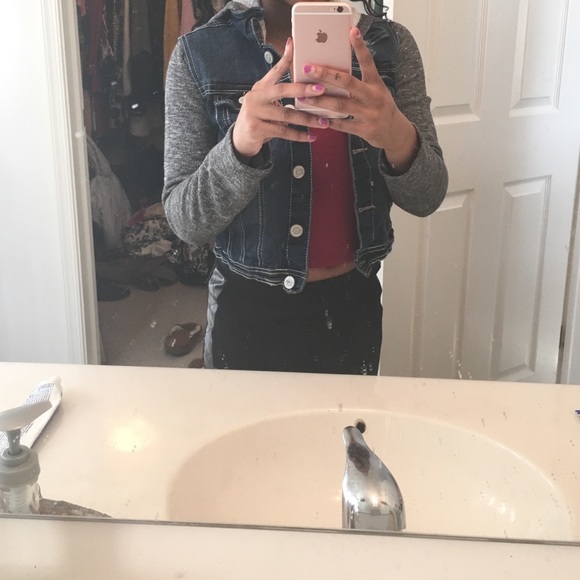 Jean jacket - Picture 4 of 4